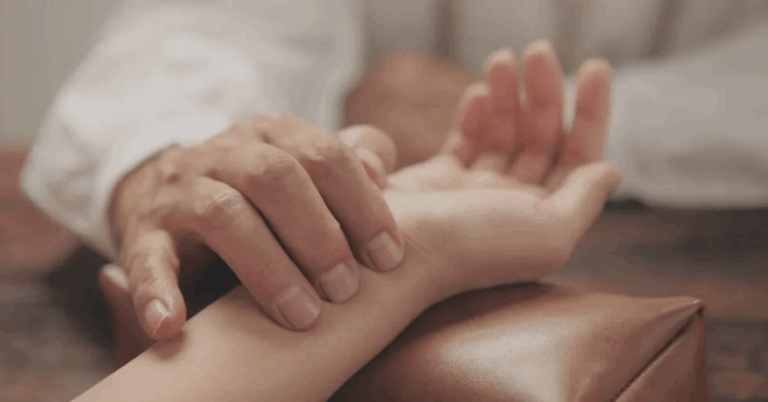 Unlocking the Power of TCM Scraping in Singapore: A Path to Holistic Well-being